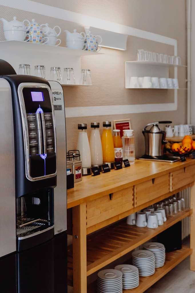 L'Hotel Bristol Кан Ресторант снимка