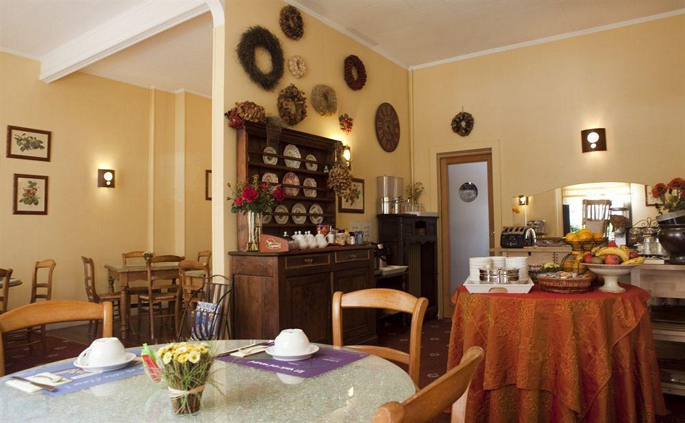 L'Hotel Bristol Кан Екстериор снимка