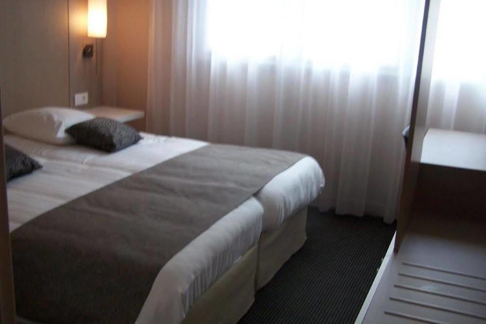 L'Hotel Bristol Кан Екстериор снимка